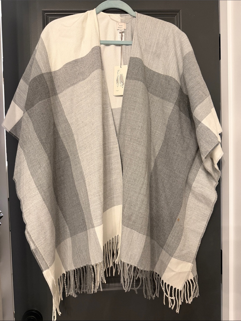 A New Day NWT Gray and White Plaid Fringe Poncho